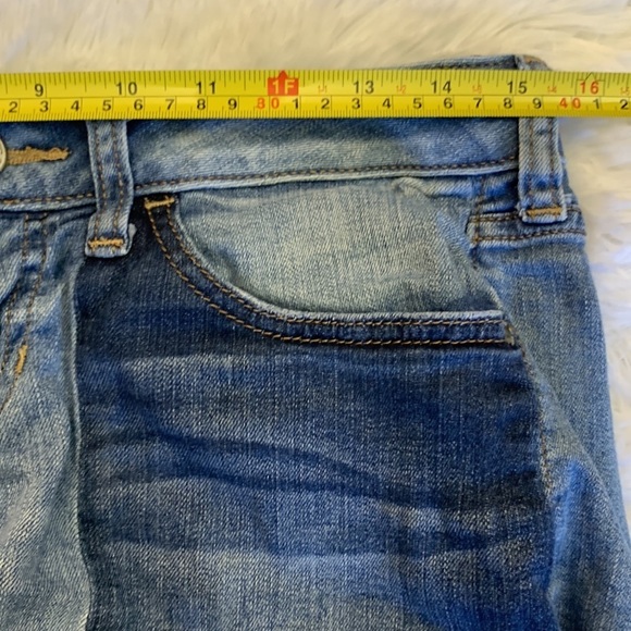 Express Cut Off Jean Shorts - Picture 11 of 13